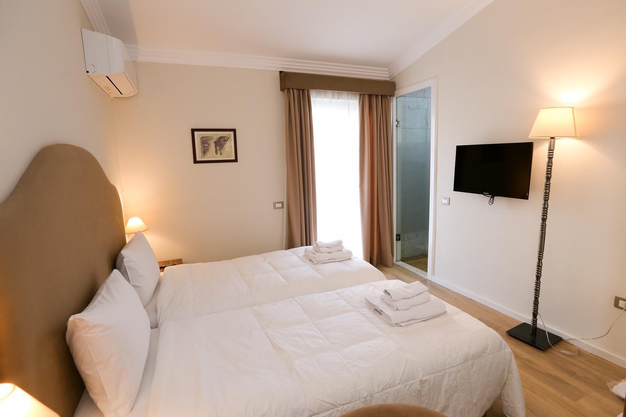 Hotel Hermes ティラナ エクステリア 写真